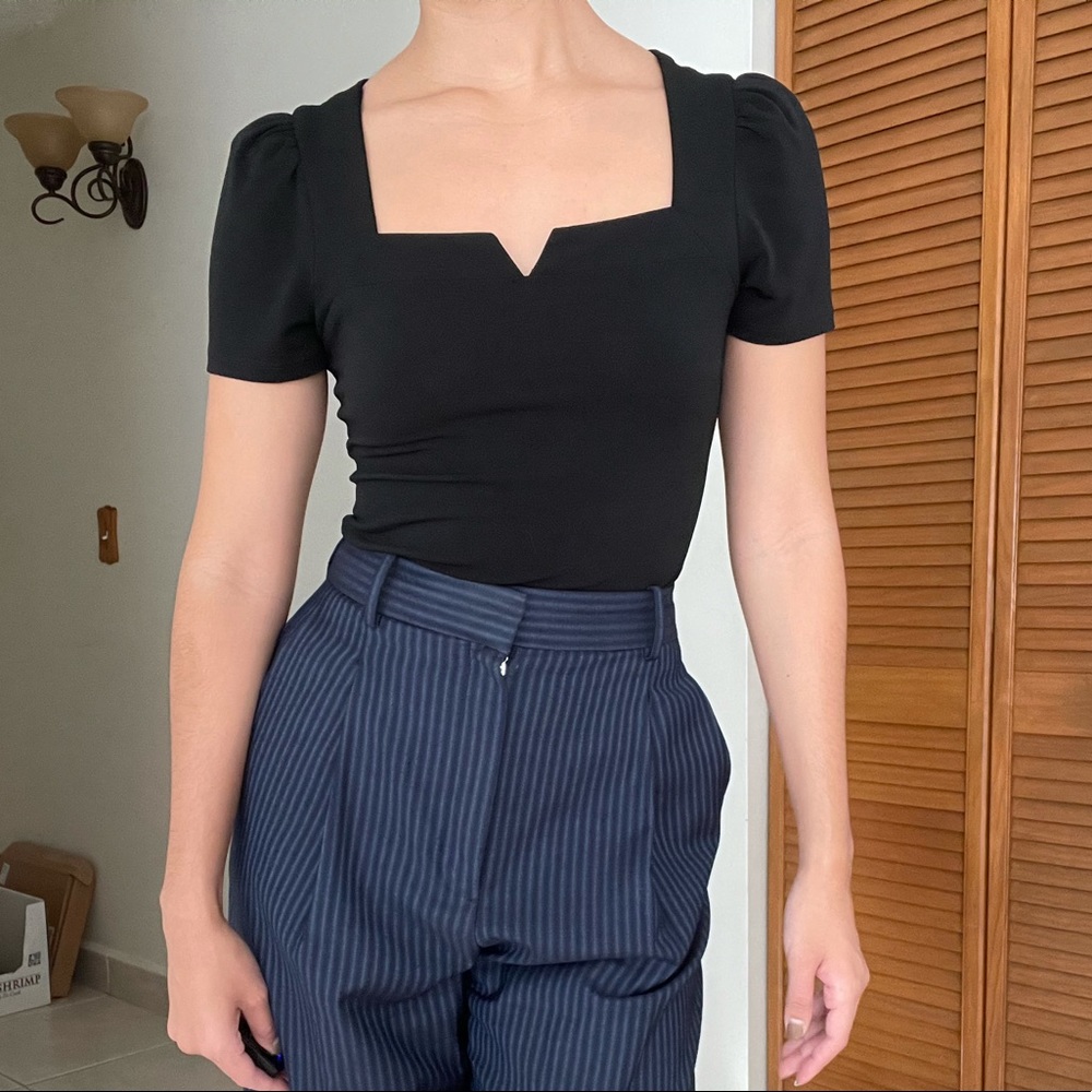 Express square neck blouse with puffy sleeves